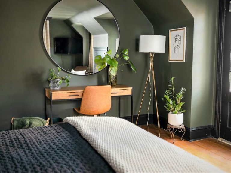 Modern Dark Leafy Green Bedroom Wall