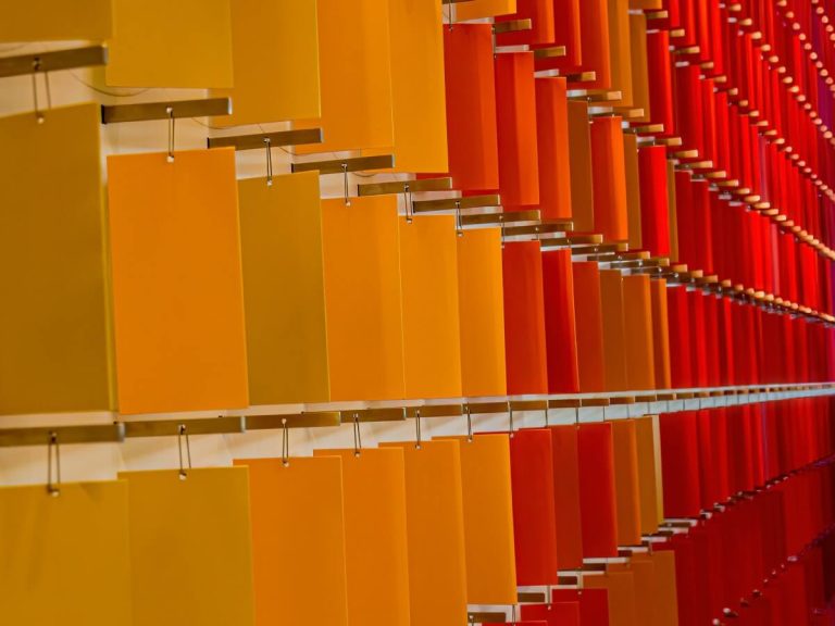 How to Match Wall Color With Wood Floor