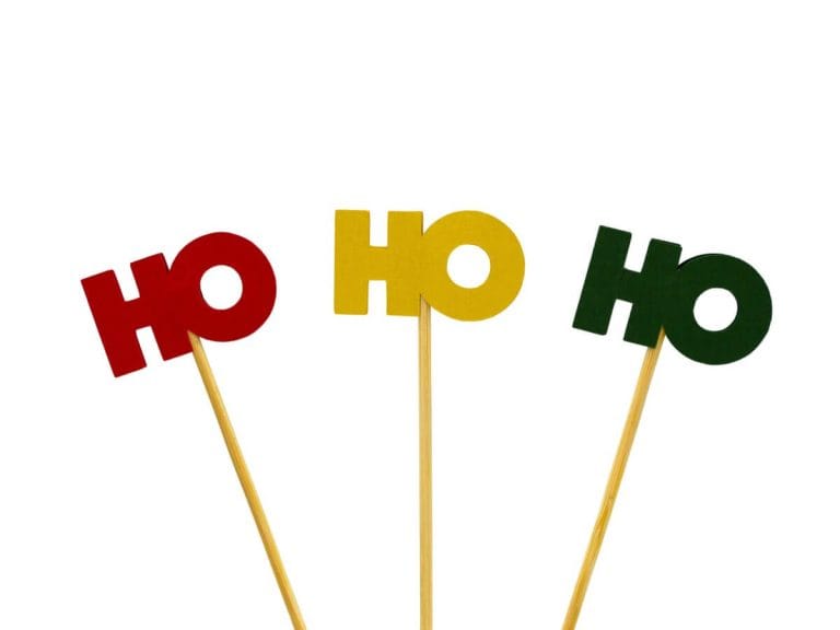 Paper Craft Christmas Decor Ideas for Rental Homes and Apartments