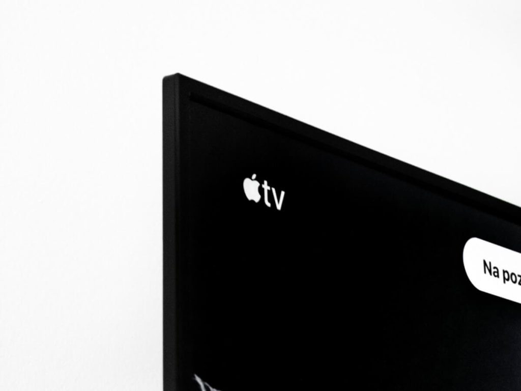 Recessed TV niche keeps tech flush with wall and easy on the eyes